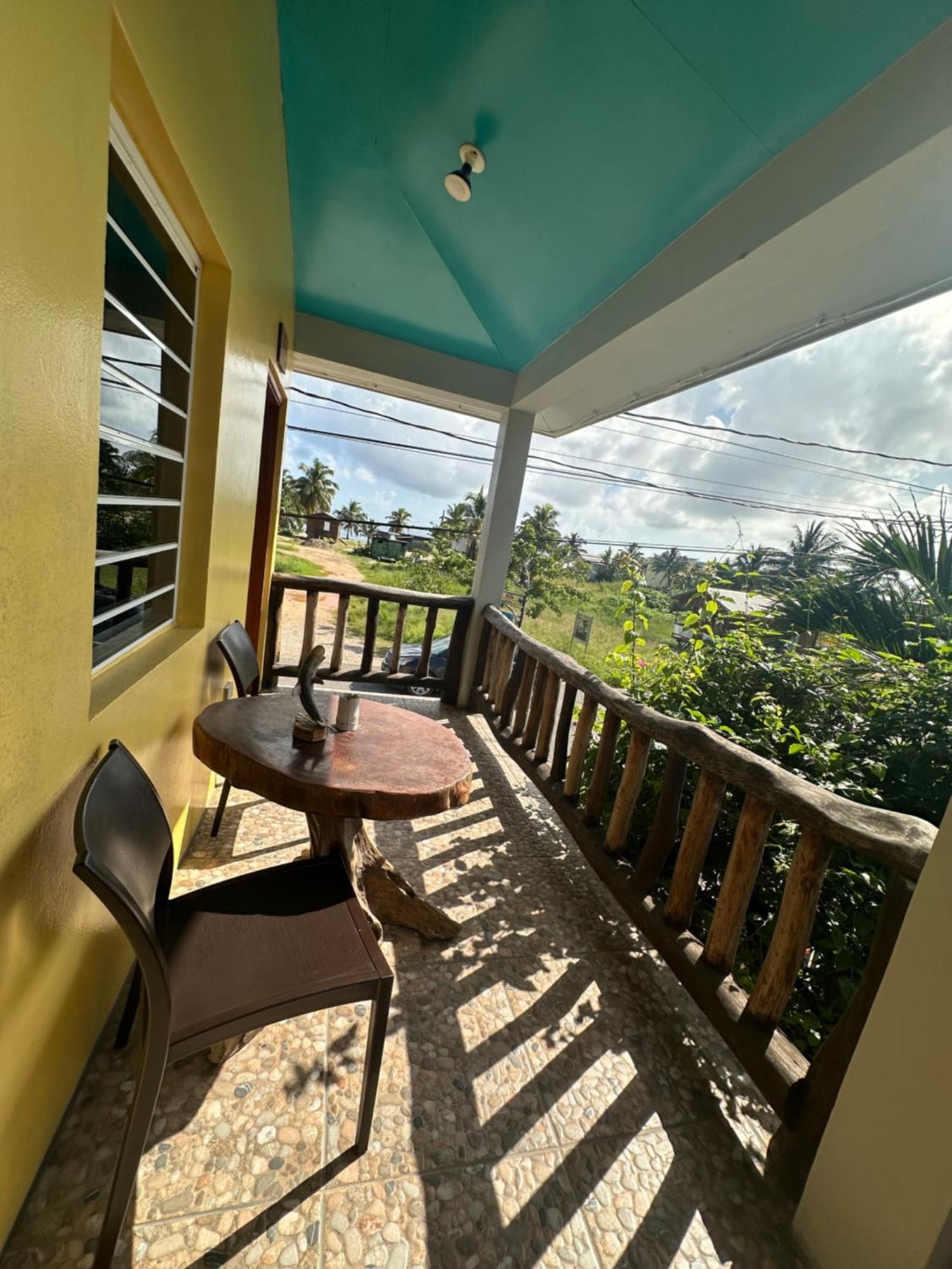 All Seasons Belize Hopkins Exterior foto