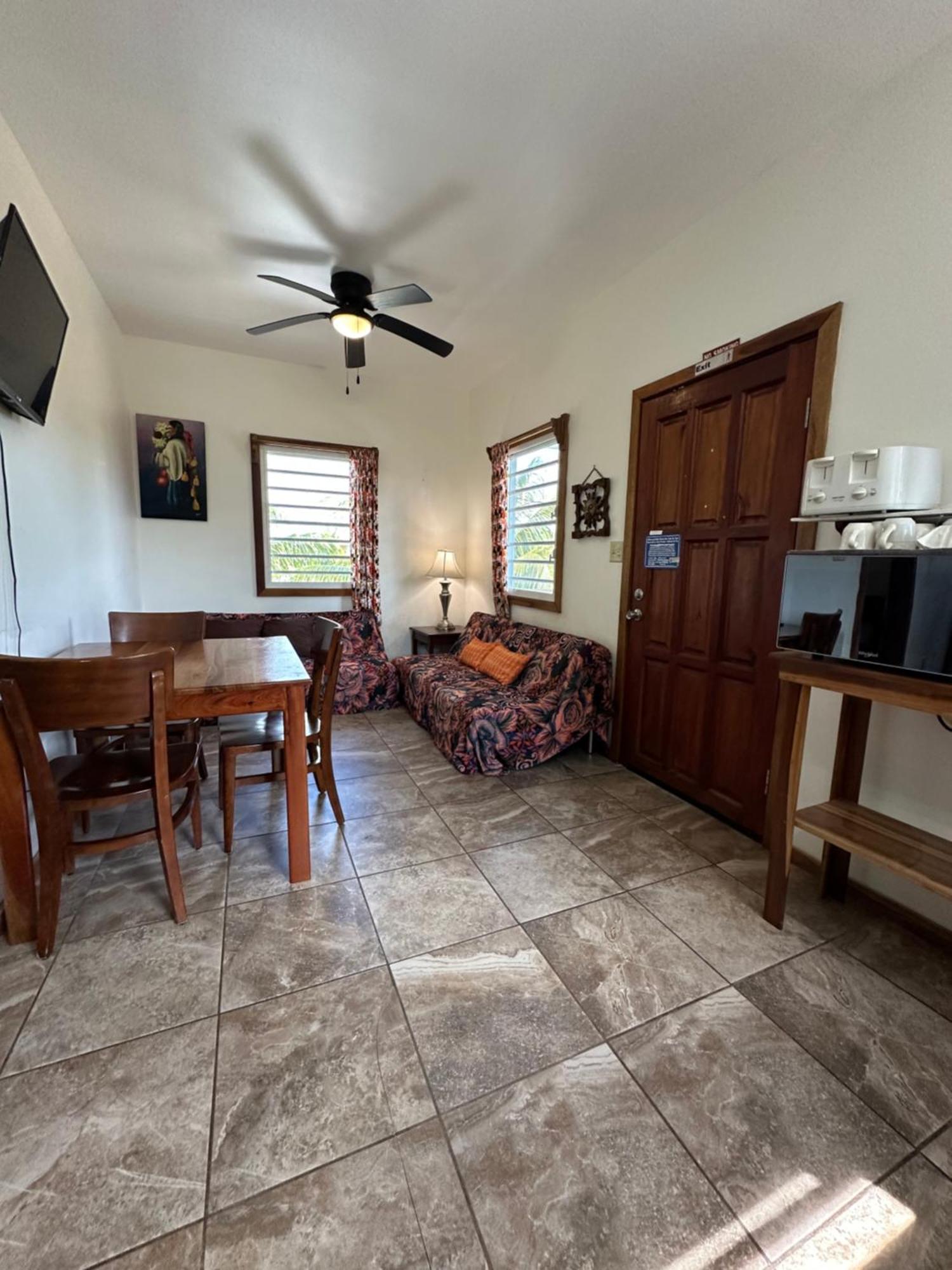 All Seasons Belize Hopkins Exterior foto